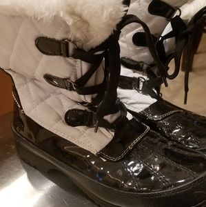Totes Snow Boots